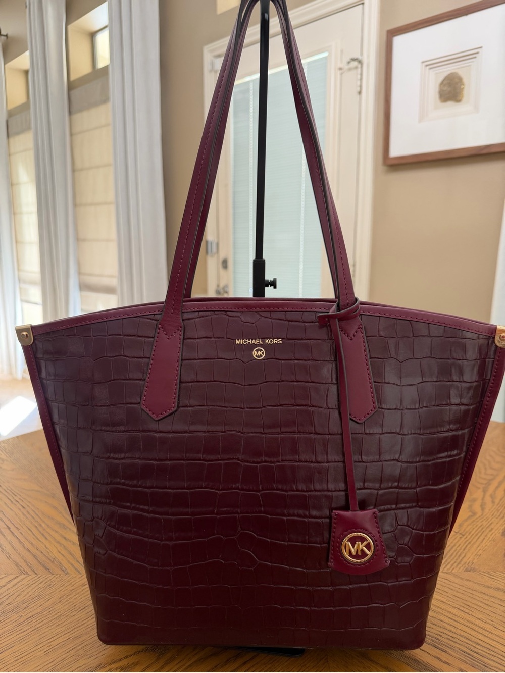 Michael Kors Jane Large Women's Burgundy Croc-Embossed Tote Bag